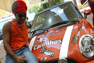 CARLINHOS BROWN LLEVA SU MUSICA A BURJASSOT.