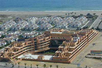 UN HOTEL DE 400 HABITACIONES, DECOMISADO