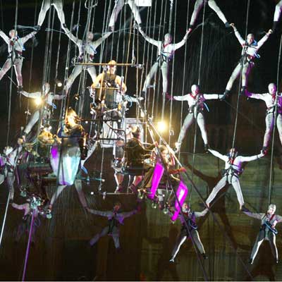 Escena de  Yo no he leído a Don Quijote,   de La Fura dels Baus. 