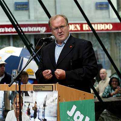 El primer ministro sueco, Göran Persson, durante un mitin en la sureña ciudad de Helsingbor.rnrn ASSOCIATED PRESS