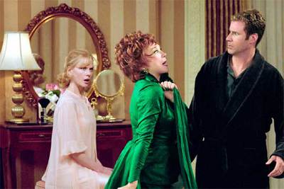 Nicole Kidman, Shirley MacLaine y Will Ferrell (de izquierda a derecha), en una imagen de  Embrujada. 