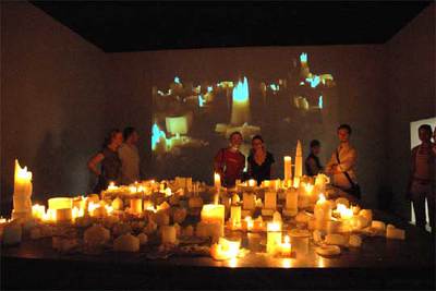 'Now let's play to disappear (II)', del cubano Carlos Garaicoa, exhibida en el espacio de 'Art Unlimited' en ArtBasel.