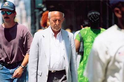 '8th Ave35th St. 02', (2003), de Beat Streuli.