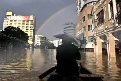 UN MILLÓN DE DESPLAZADOS POR LAS INUNDACIONES.