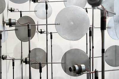 Fragmento de la instalación 'Entre el caos y el orden' (2004), de Kawashima.