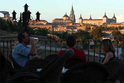 El perfil de Toledo desde la terraza del hotel Caravantes, uno de los establecimientos de la nueva marca Los Cigarrales.