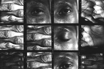 'L'oeil, la main' (1997), retrato de T. M., emigrante de Zaire, foto de la serie 'Los refugiados', de Anabell Guerrero.