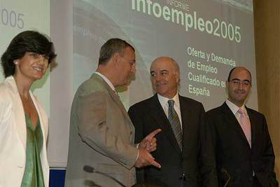 María Benjumea, Jesús Caldera, Francisco González y Salvador Aragón, en la presentación de Infoempleo.