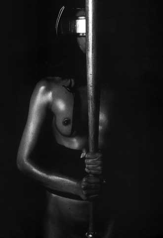  Figura III  (1986), de Pablo Hojas, una de las fotos de la exposición.