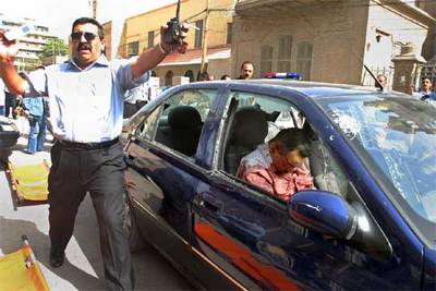 DURO GOLPE AL COMITÉ CONSTITUCIONAL