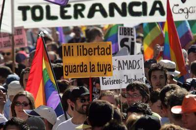Pancartas en la Manifestación del Orgullo Gay, el pasado día 2, en Madrid.