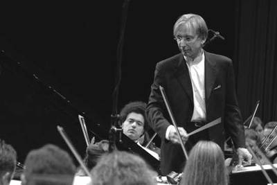 El director Michel Tilson Thomas, en el Festival de Verbier.