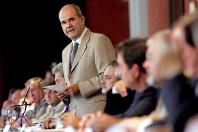 Manuel Chaves, durante el  acto de constitución de la Corporación Tecnológica de Andalucía.