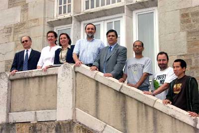 De izquierda a derecha, F. López Crespo, M. L. Arranz, A. Fuster, I. Luengo, J. Montes, A. Menezes, I. Spandilhski y Phong Nguyen, en la UIMP.rnrn  ALBERTO SAINZ