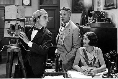 Fotograma de  El cameraman  (1928).