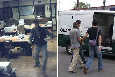 Uno de los albanokosovares, durante un atraco y una vez detenido.