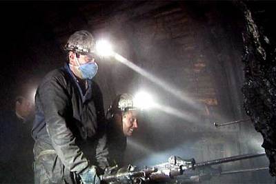 Una imagen del documental  Tierra negra. 