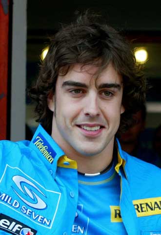 Melendi le escribe una canción a Fernando Alonso