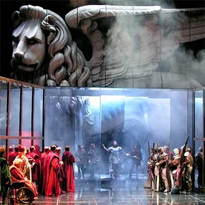 Montaje de  Bianca e Falliero,  presentado en el Festival de Pesaro.