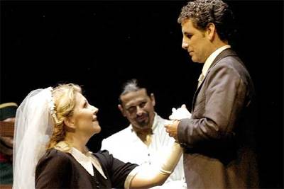 Joyce di Donato, Dalibor Jenis y Juan Diego Flórez, durante la representación de  El barbero de Sevilla. 