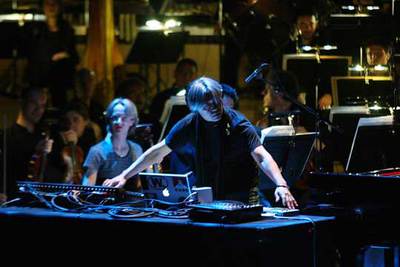 Ryuchi Sakamoto, durante un concierto en Barcelona en 2004.