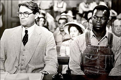 Gregory Peck y Brock Peters, en la película  Matar a un ruiseñor. 