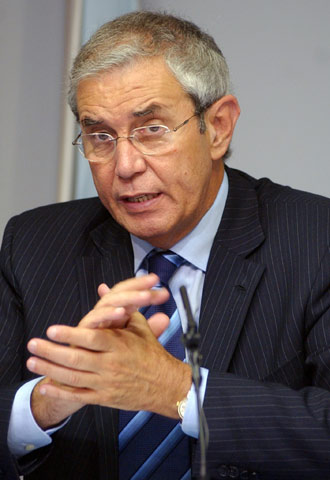 Emilio Pérez Touriño, tras la reunión del Gobierno gallego.