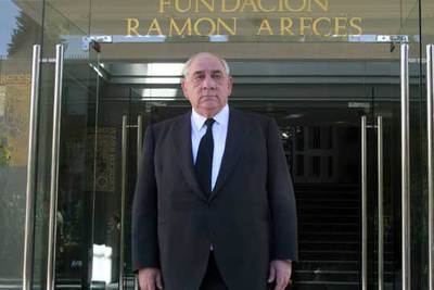 Isidoro Álvarez, a la entrada de la junta general de accionistas de El Corte Inglésrnrn.