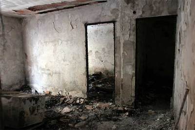 Dos ancianos heridos al incendiarse una casa en Santa Pola