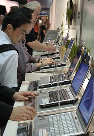 Los portátiles incorporan una antena para la televisión.