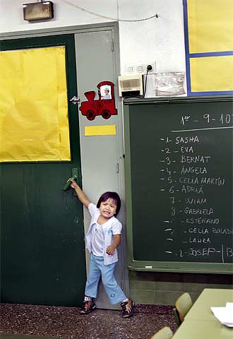 Un millón de alumnos empiezan el curso entre  críticas a la masificación