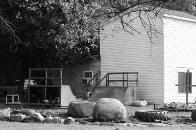 Área de juego para los niños junto a la vivienda de los Gravelle en Wakeman (Ohio).