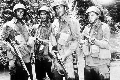 Fotograma de  Objetivo Birmania , de Raoul Walsh.