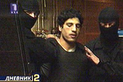 Abdelmajid Bouchar, durante un traslado en Belgrado, el pasado mes de agosto.