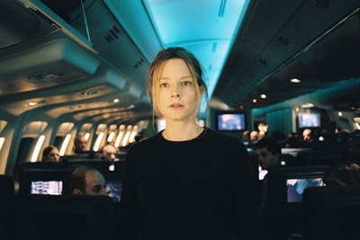 Fotograma de la última película de Jodie Foster,  Flightplan. 