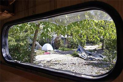 Vista del cámping La Ballena Alegre tomada ayer desde uno de los módulos fijos instalados allí.