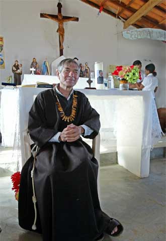 Cappio, en la capilla en la que ha iniciado la huelga de hambre.