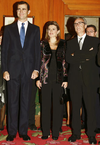 Los príncipes de Asturias, con Juan José Millás.