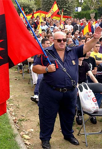 La ultraderecha, en Montjuïc