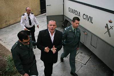 Tony Alexander King, ayer, a su llegada a la Audiencia de Málaga.