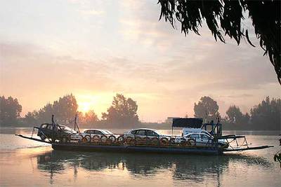 En barca a trabajar para sortear atascos