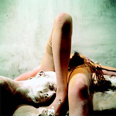 'Transfusión' (1965), foto de una acción de Günter Brus.