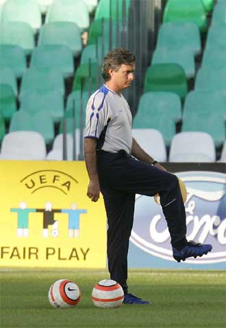 Mourinho, en Sevilla.