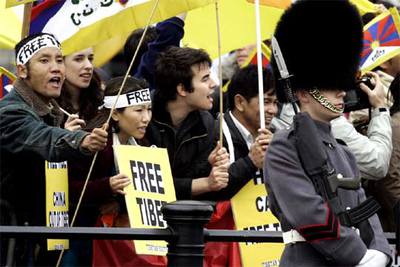 Manifestación en Londres por la "liberación de Tíbet"