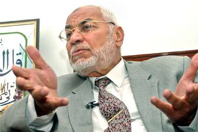 El líder de los Hermanos Musulmanes de Egipto, Mohamed Mahdi Akef, durante una entrevista en mayo pasado.