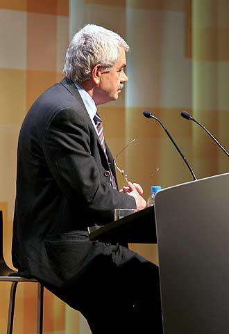 El presidente catalán, Pasqual Maragall, en la rueda de prensa.