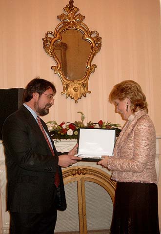 Aguirre, vendedora honoraria