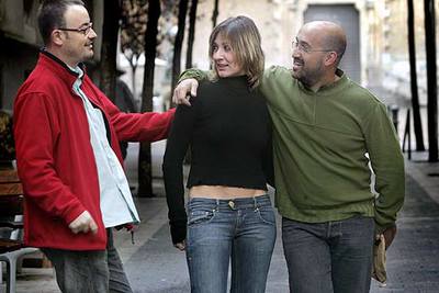Manuel Martín Cuenca (izquierda), con Nathalie Poza y Javier Cámara, en la presentación del filme.