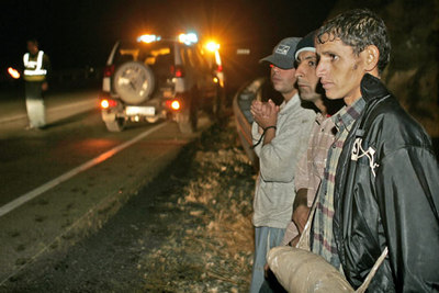 INTERCEPTADOS 99 INMIGRANTES EN ALMERÍA Y FUERTEVENTURA