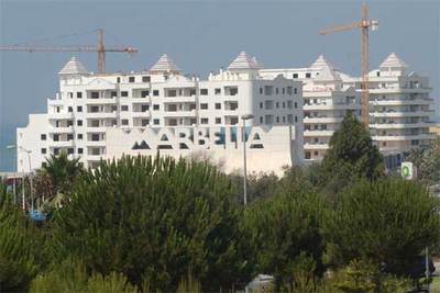 Urbanización Banana Beach, declarada ilegal por el Tribunal Superior de Andalucía. La sentencia está recurrida.